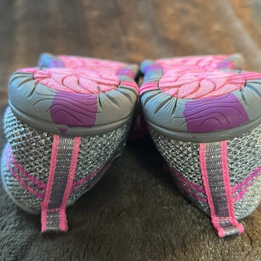 JAMBU KD Sora Pink/ Silver Mary Jane Outdoor/ Water Shoe Sz 5 Big Kid